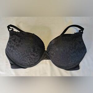 Victoria Secret 38C Bombshell (2X lift) Push-up Bra in Elegant Black Lace Bra
